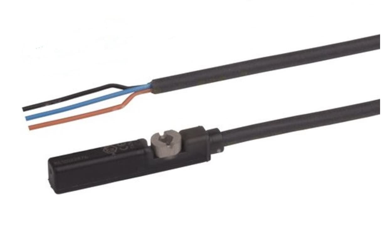 AVENTICS R412022870 Reed Pneumatic Sensor, IP65, IP67, IP69K, 10 to 30V ac/dc, NO Operation, ST6, with LED indicator