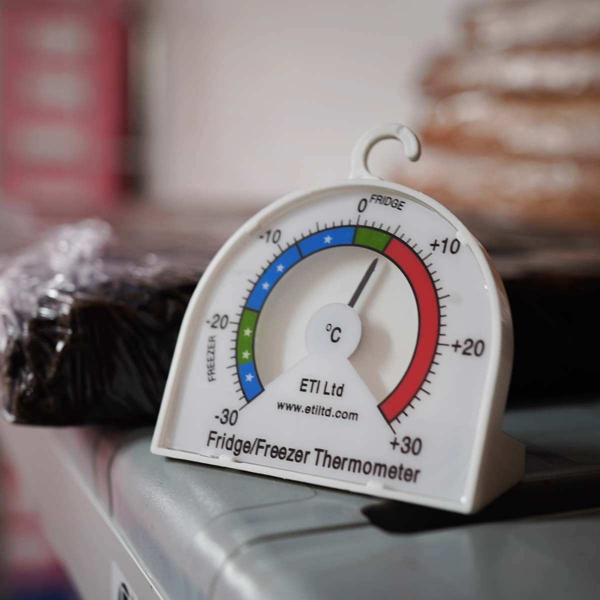 ETI 800-000 | 70 mm Fridge Freezer Thermometer | Single, -30 to 30 °C - generaltechuae (2)