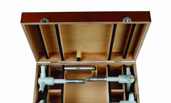 Mitutoyo 368-920 3-Point Internal Micrometer Holtest Set 4-8" (8 pcs.)