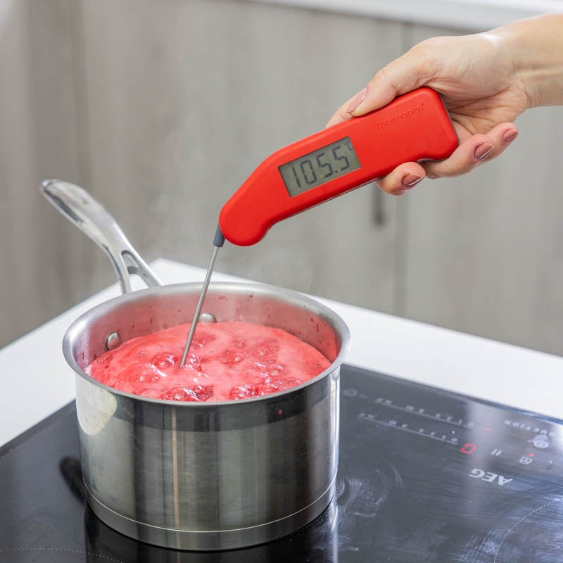 ETI 231-247 | Thermapen Classic Thermometer | Red, 3-Second Reading - generaltechuae (5)